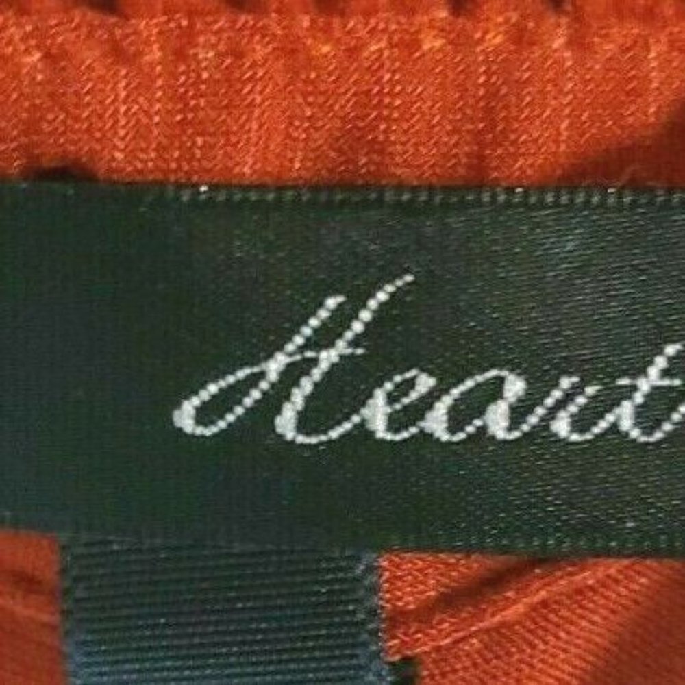 Rust Heart Soul Open/Close Clasp Top, Ruffle - Picture 7 of 9